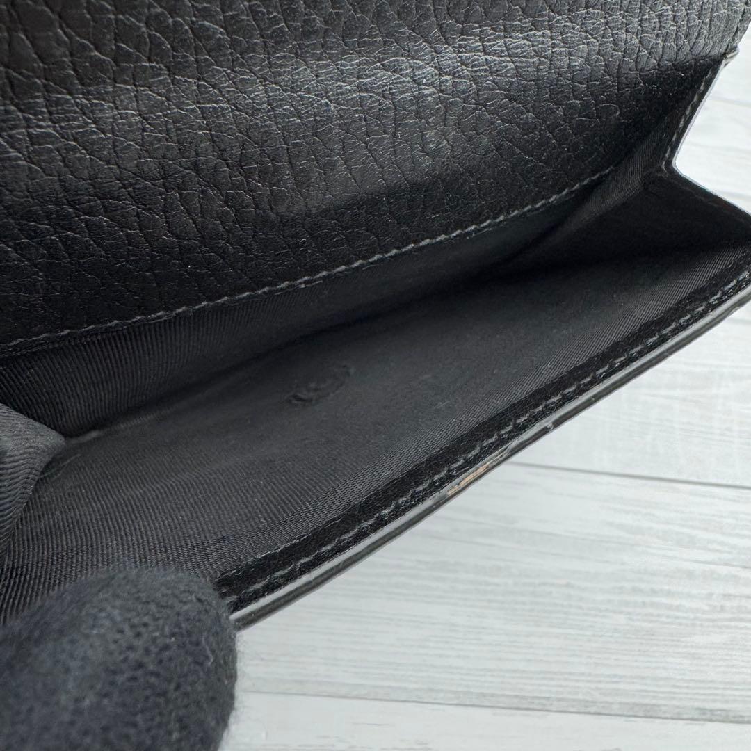 GUCCI　インターロッキング　二つ折り財布　ブラック　レザー