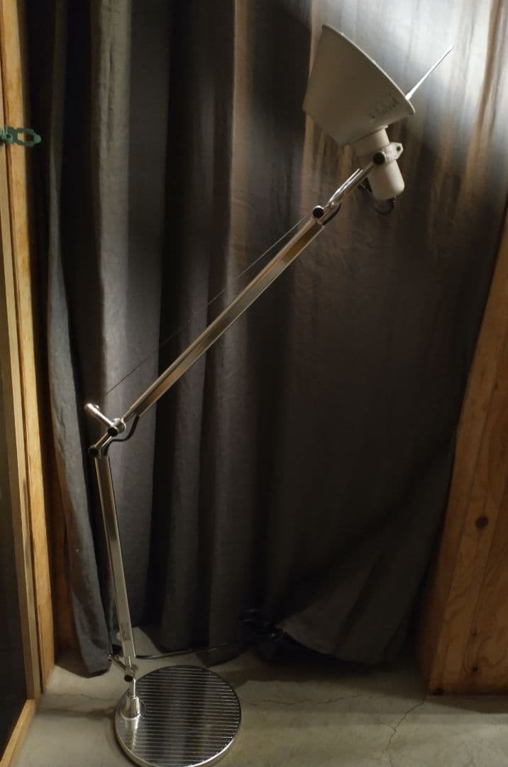 アルテミデ Artemide TOLOMEO READING FLOOR LED