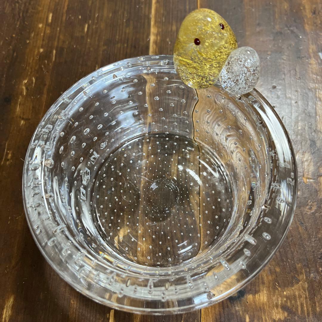 人気ガラス作家　津坂陽介　富山ガラス工房　鳥の入れ物　　金箔銀箔　吹きガラス