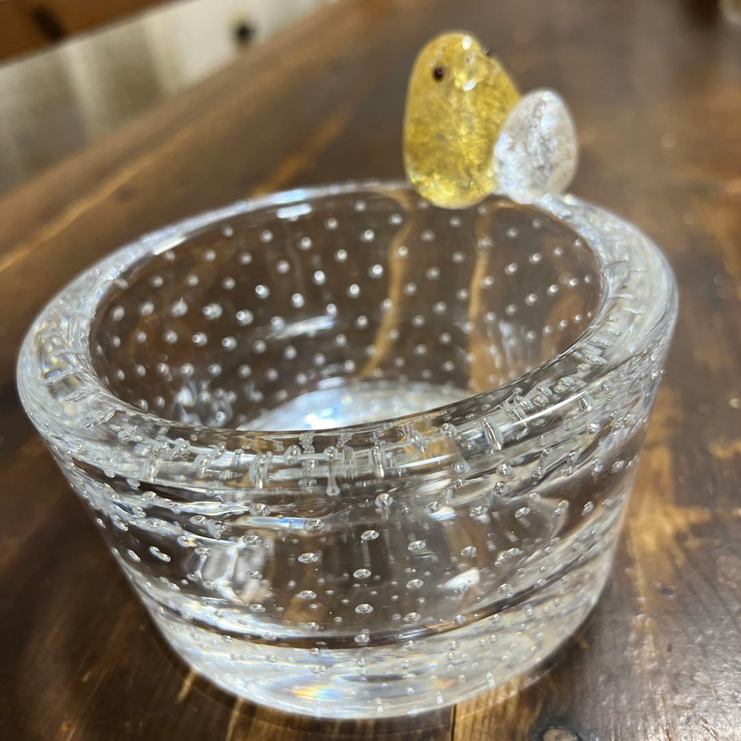 人気ガラス作家　津坂陽介　富山ガラス工房　鳥の入れ物　　金箔銀箔　吹きガラス