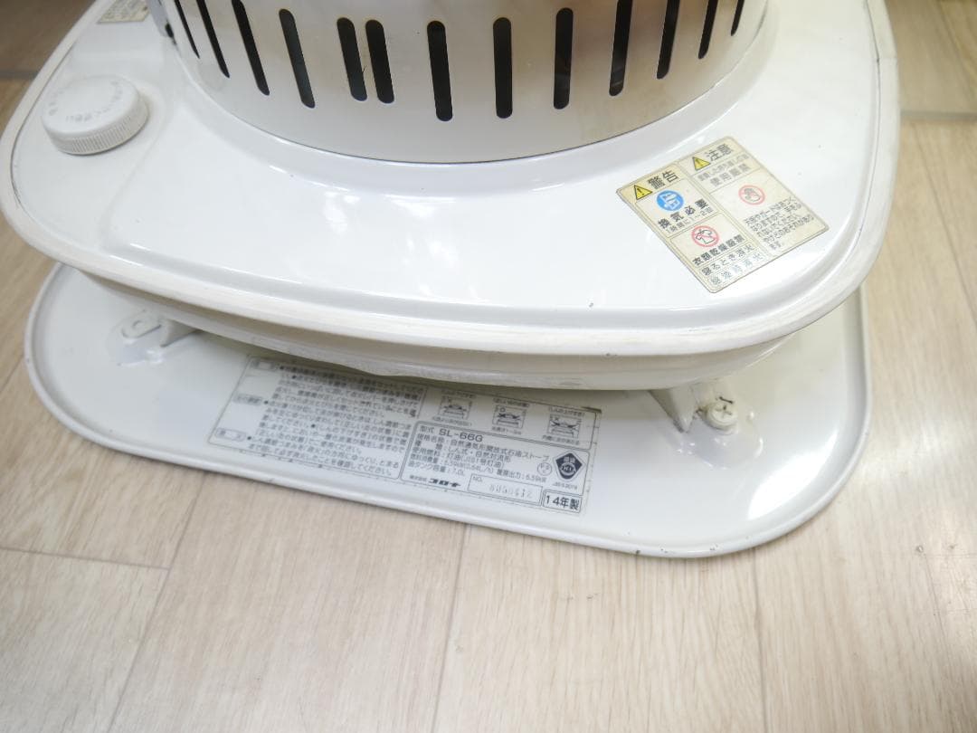 送料込◆2014⑨◆コロナ 石油ストーブ 円筒形ホワイト ストーブ 安全ガード付