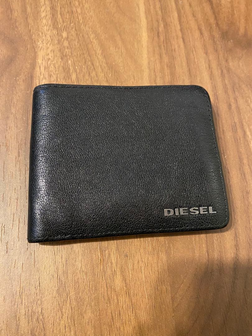 [あい]DIESEL 二つ折り財布 ブラック