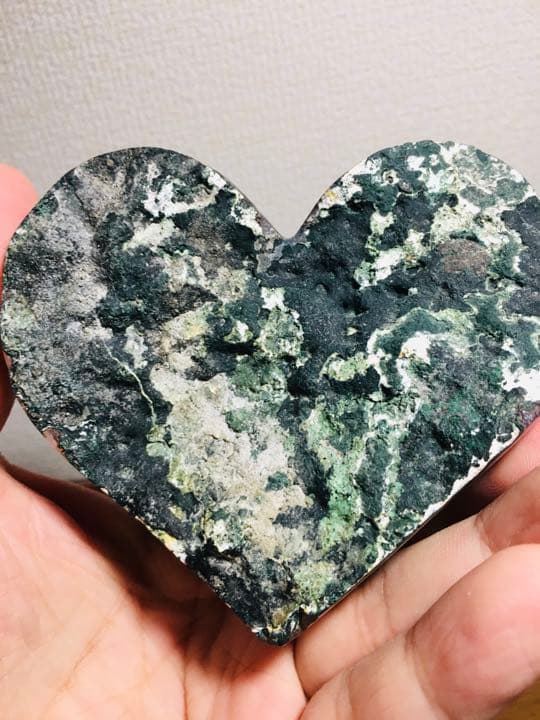 希少高品質 ハートアメジストドームミニクラスター　共生タイプ　台座込み　送料無料