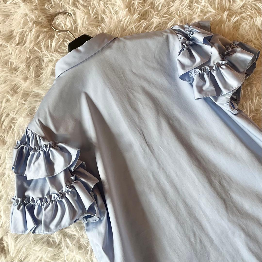 タグ付き✨ ヨーコチャン ラッフルトリムスリーブコットンブラウス SAX 近年