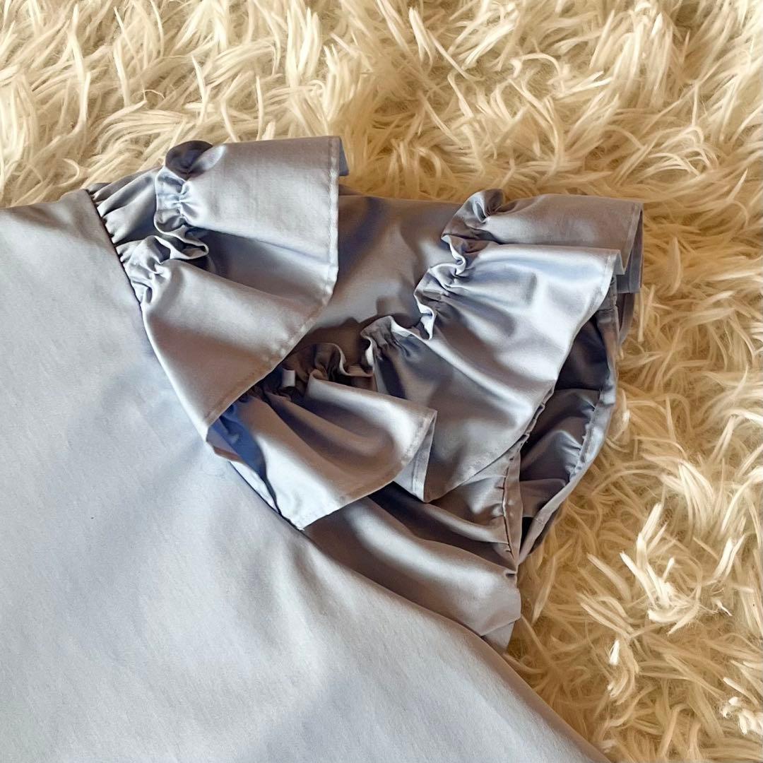 タグ付き✨ ヨーコチャン ラッフルトリムスリーブコットンブラウス SAX 近年