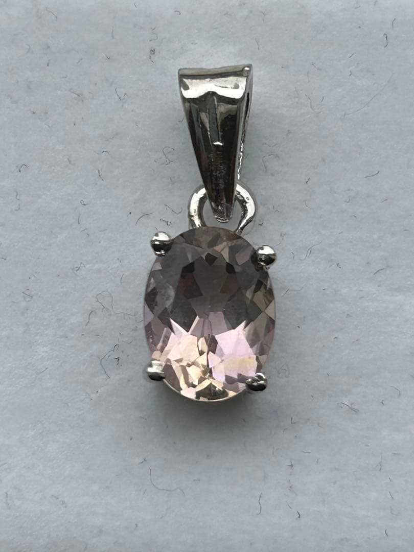 特価‼️トルマリン　オーバル　シルバーメッキ　ペンダント
