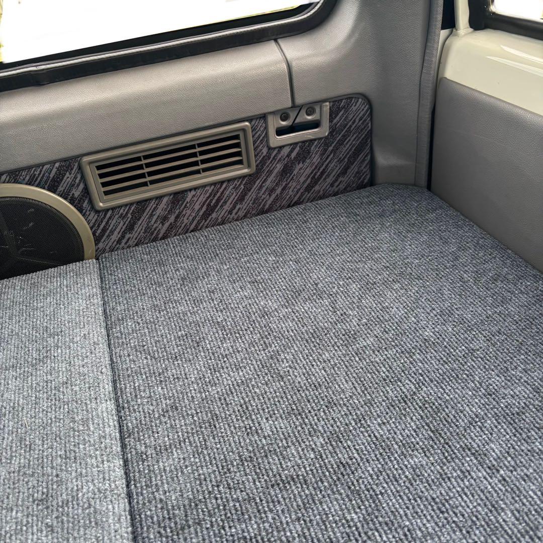 ※ Kaneki　　ランクル70 GRJ76 天板ブラック