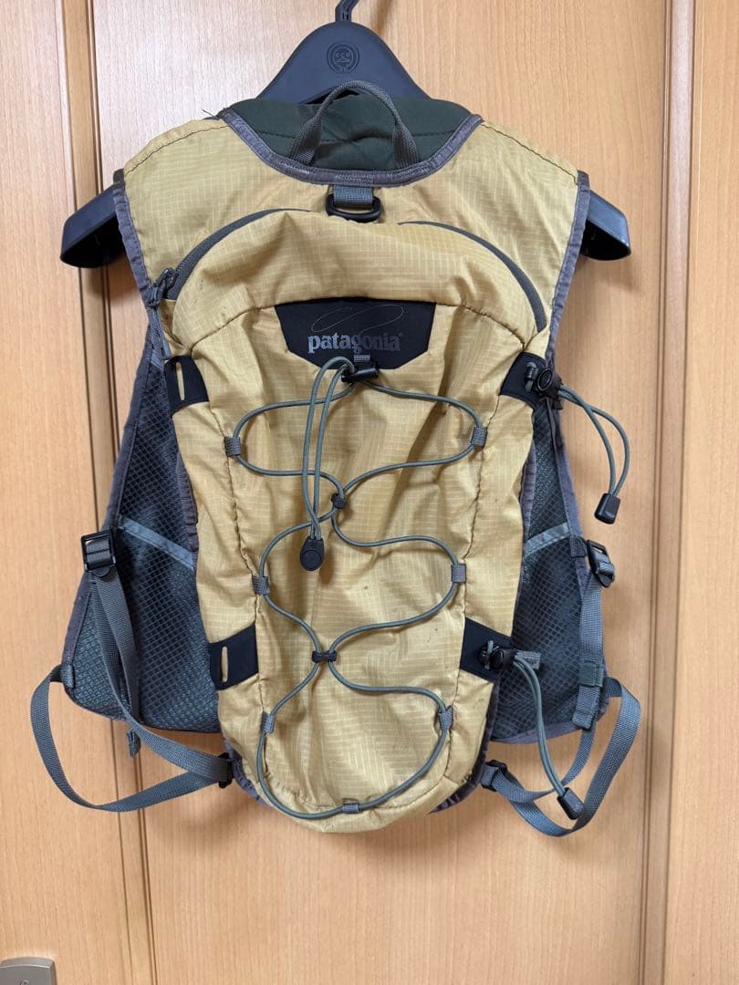 patagonia ハイブリッド・パック・ベスト