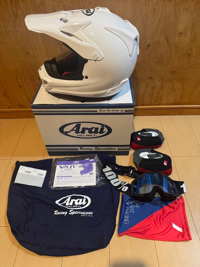 Arai V-CROSS 4 Vクロス4 サイズL 中古