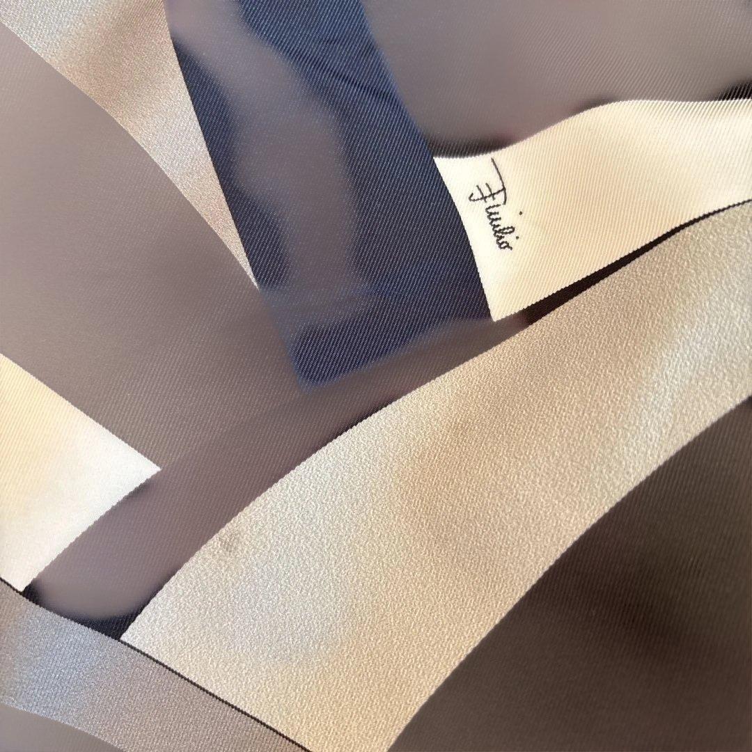 エミリオプッチ　バック