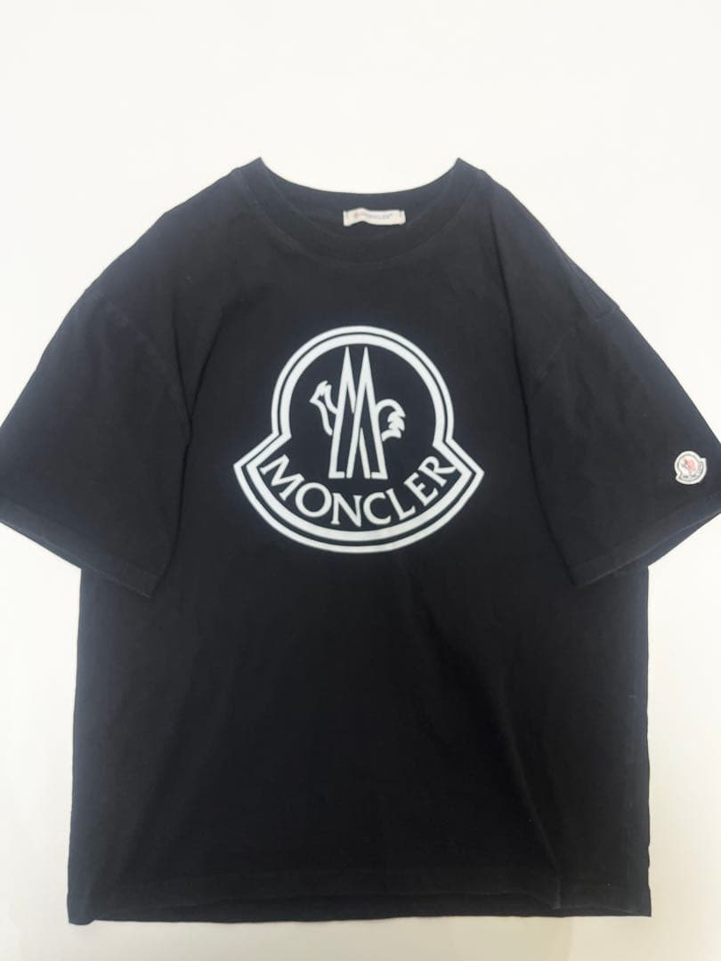 【掘り出し物‼️】MONCLER ブラック Tシャツ ビッグロゴ　L モンクレール