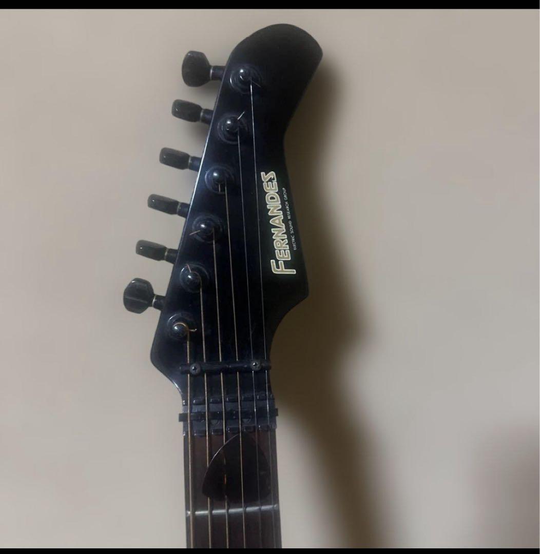 O*p様 FERNANDES エレキギター ブラック