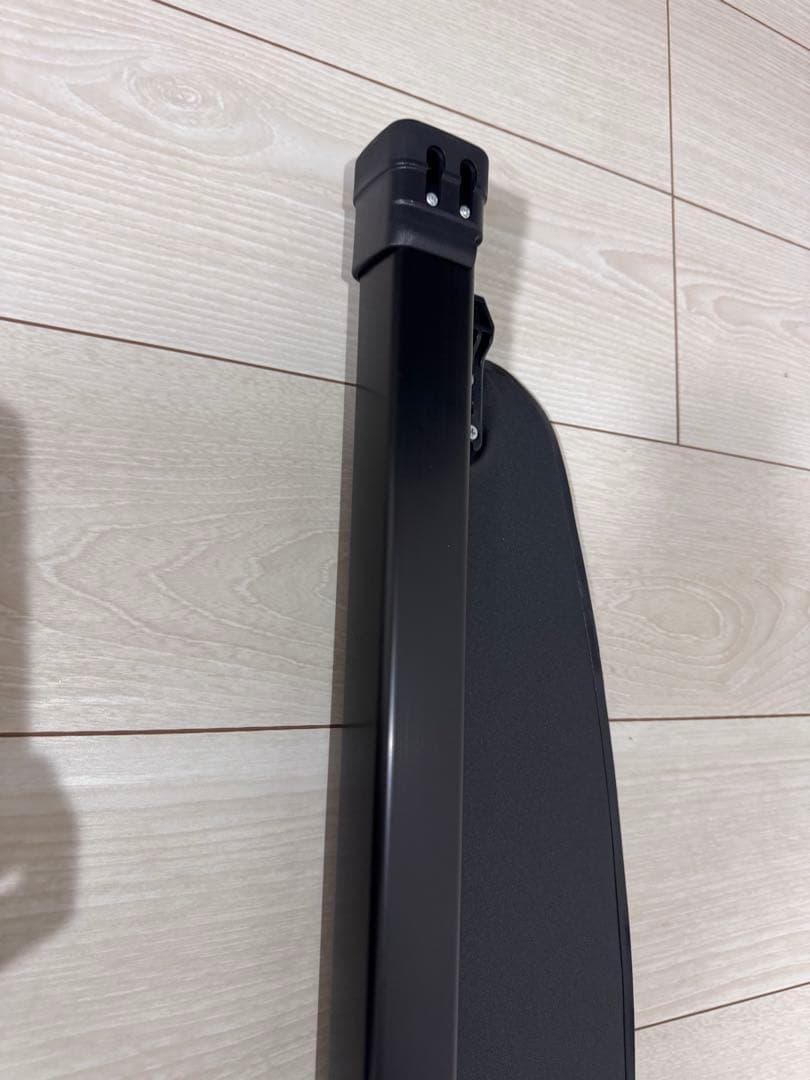 RAV4専用　　純正トノカバー　6AA-AXAH54