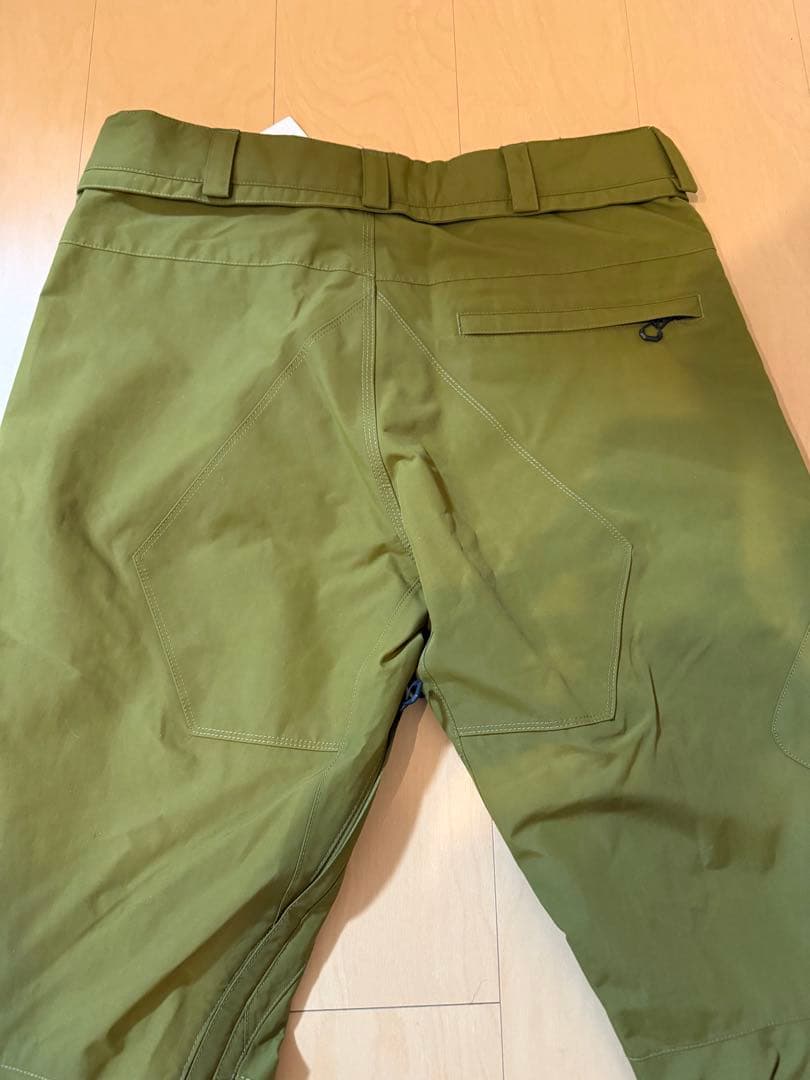 未使用タグ付き　volcom GORE-TEX スノーウェア