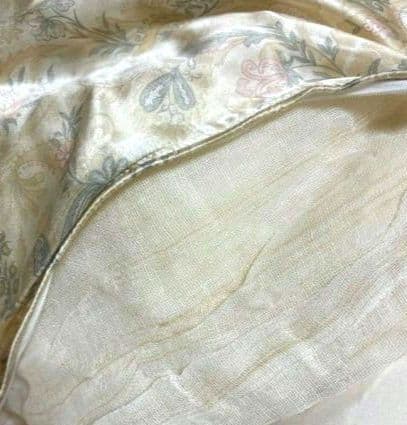 ロフテー　肌掛けシルクふとん　オールシルク100%