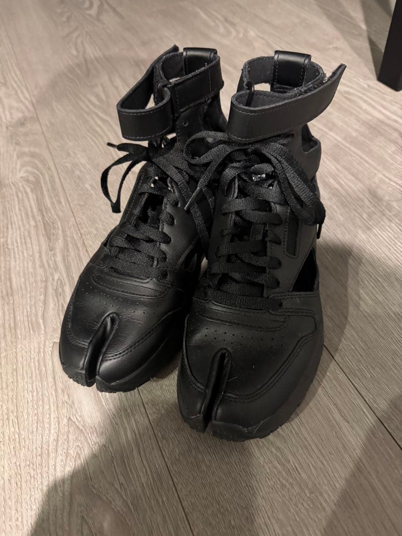 は*み様 Maison Margiela × Reebok Tabi スニーカー