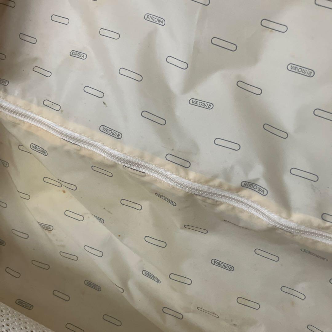 RIMOWA ホワイト キャリーケース