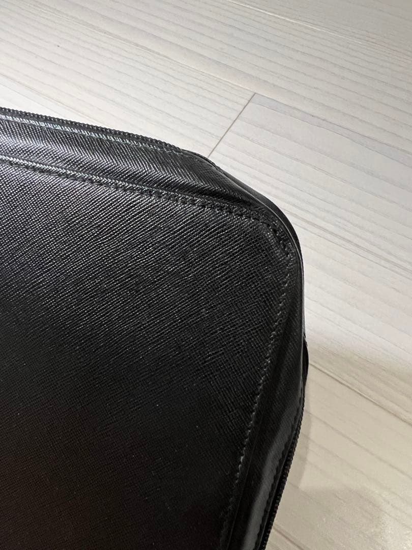 PRADA マルチケース 黒 A4サイズ対応