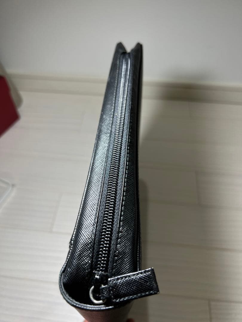 PRADA マルチケース 黒 A4サイズ対応