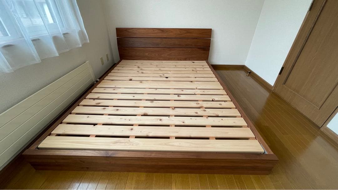 マスターウォール　木製ベッド　ケーピーベッド　クイーンサイズ