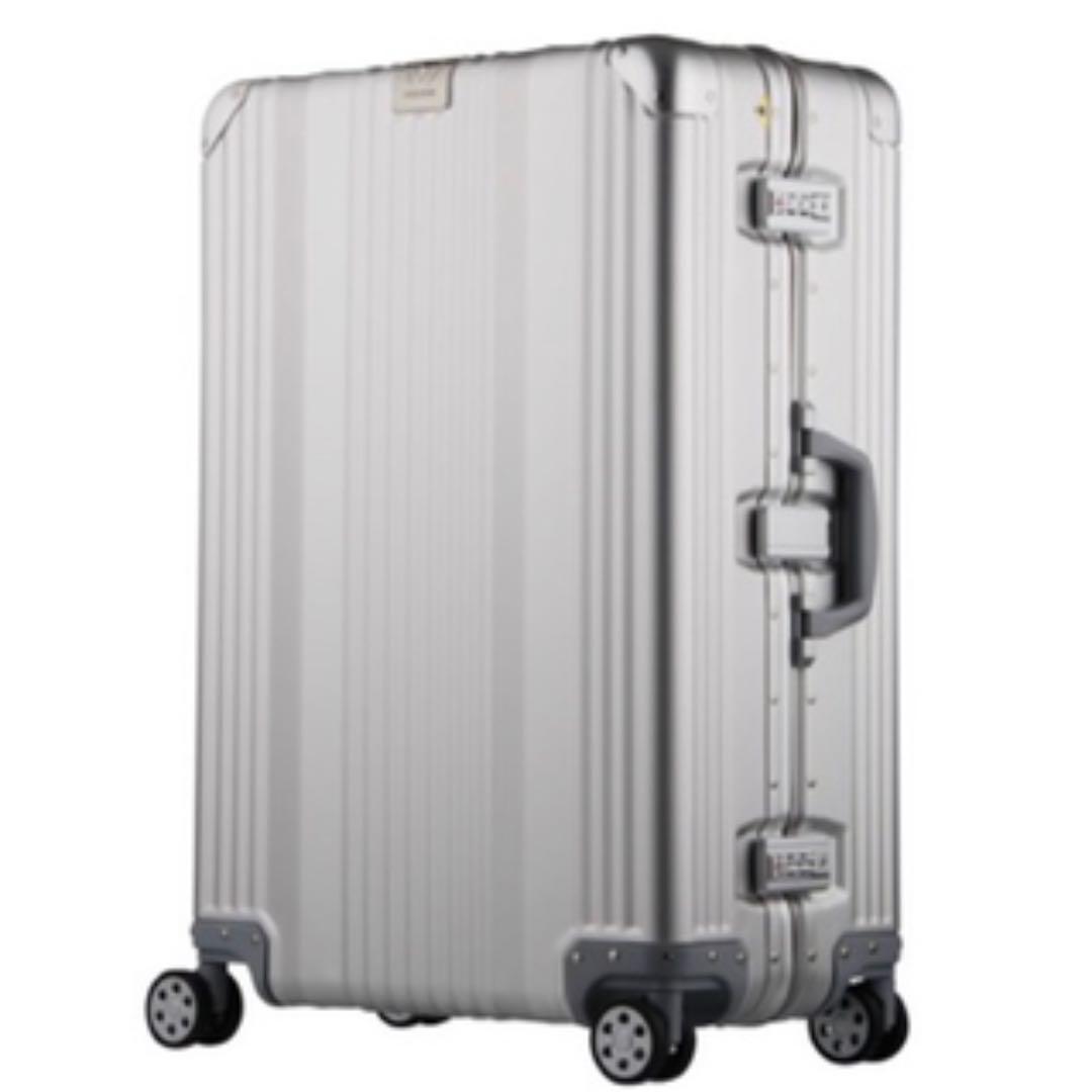 ポンコツモータース【新品未使用】シルバー　レジェンドウォーカー 65L