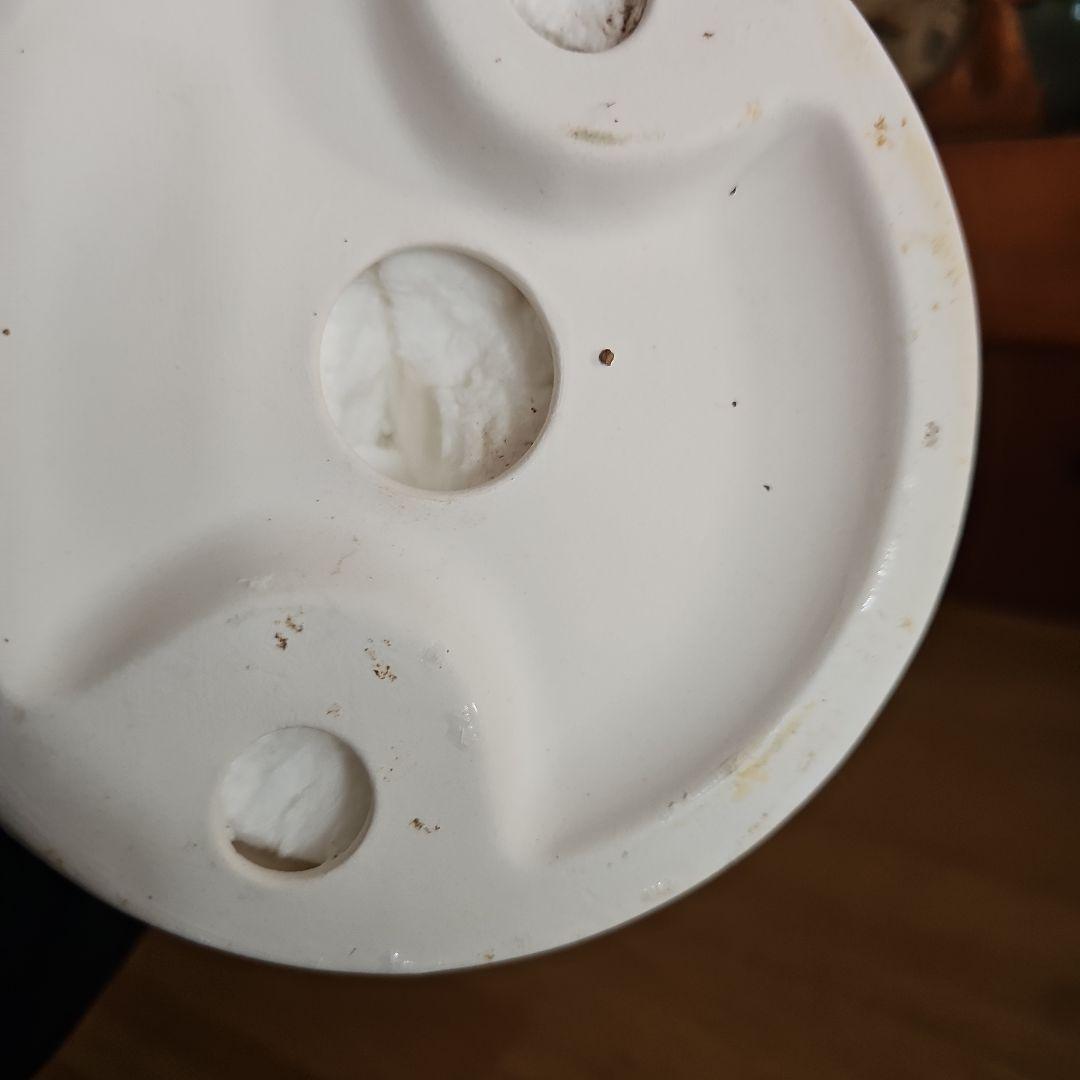 ホワイト装飾花瓶 陶器製