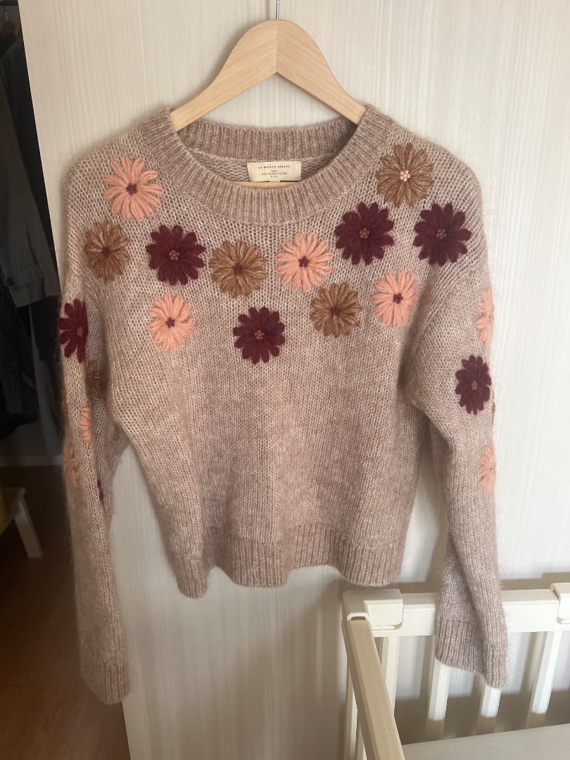 Sezane Suzon フラワー刺繍 長袖ニットセーター