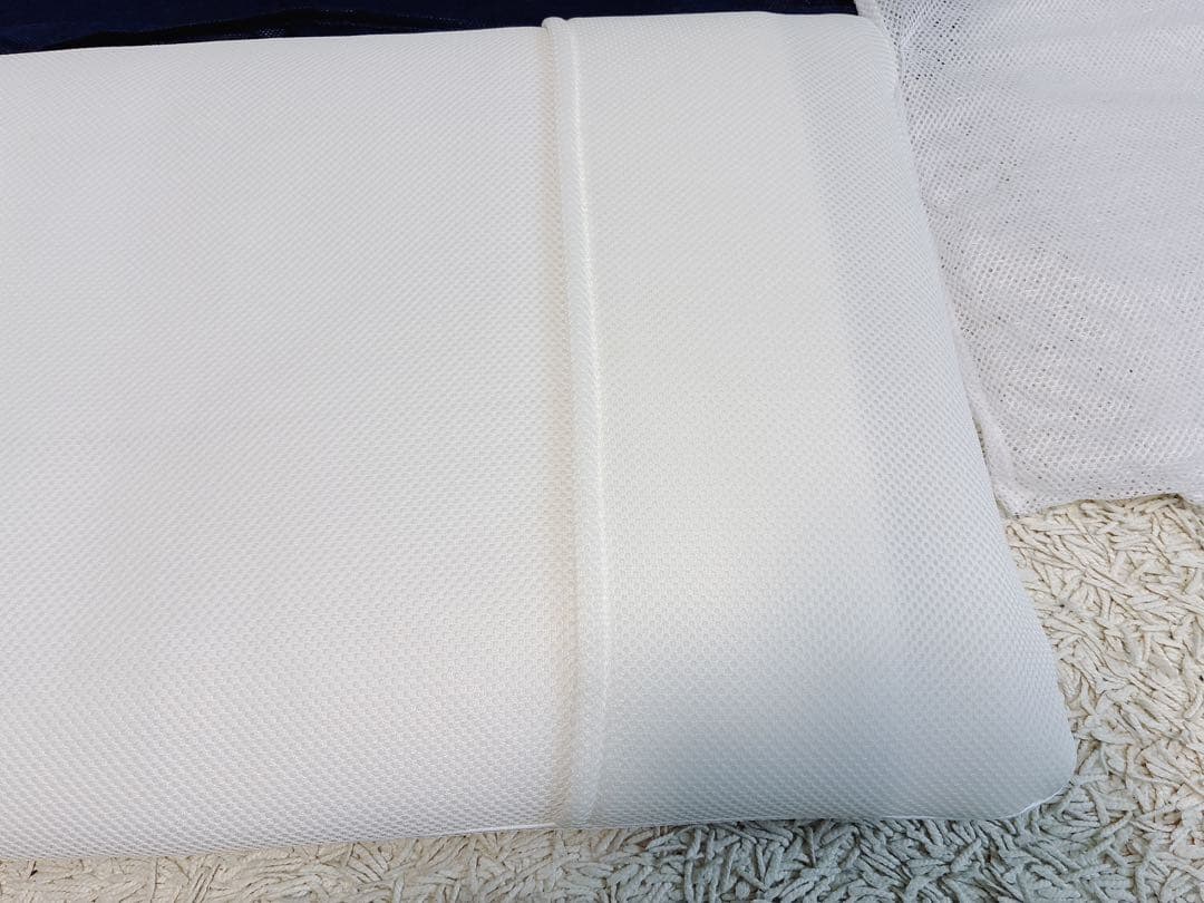 美品 エアウィーヴピロー S-LINE 専用バッグ付airweavepillow
