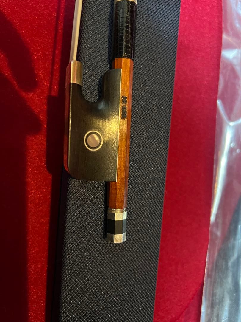 JFLEE チェロ弓 4/4サイズ　専用ケース付き