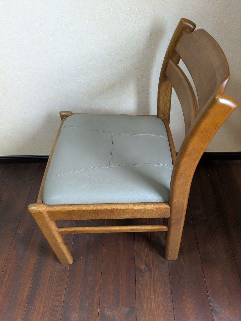 カリモク★ダイニングチェア★2脚セット★レトロモダン★送料無料　①②