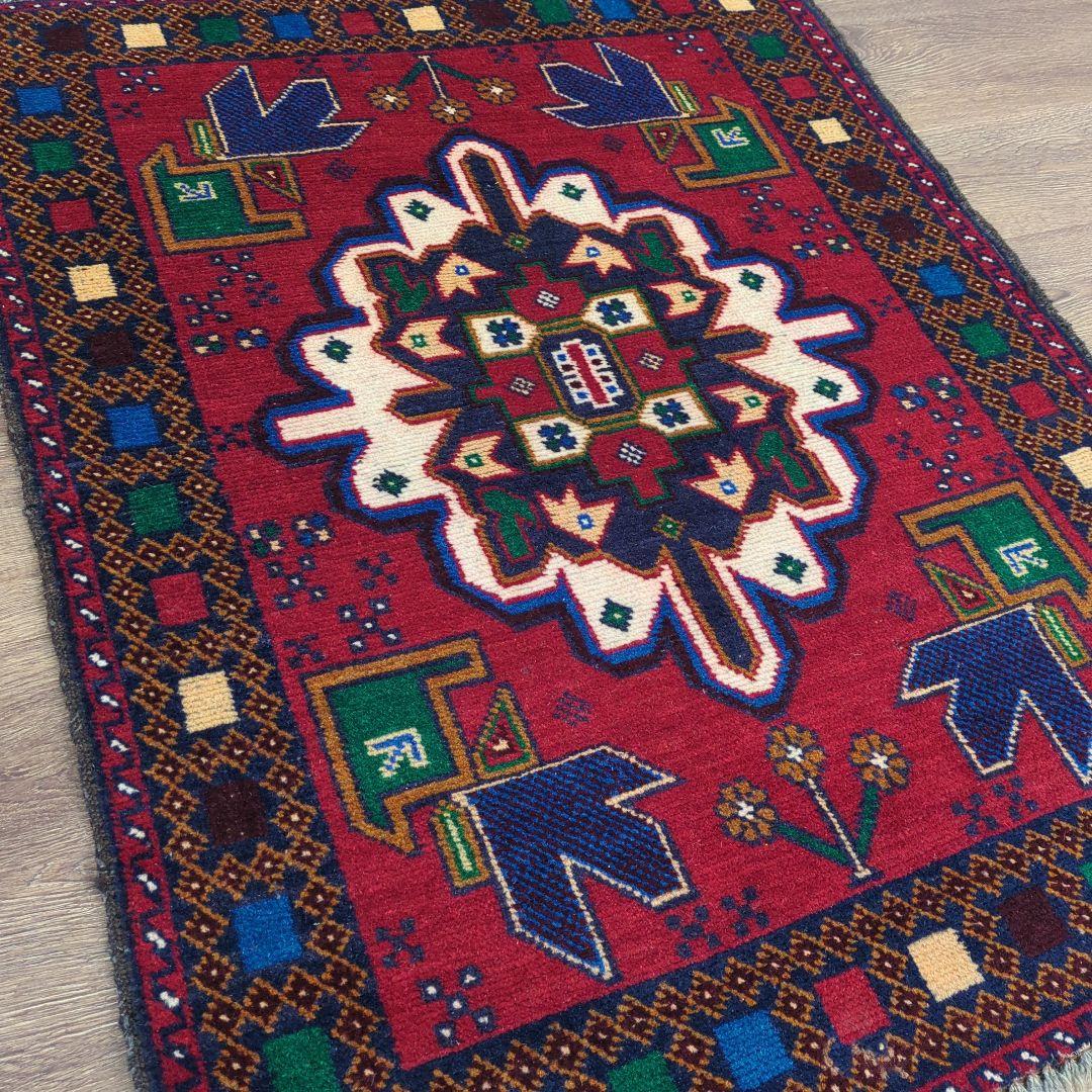 アフガニスタン絨毯　バルーチ　ヴィンテージラグ　トライバルラグ　ウール