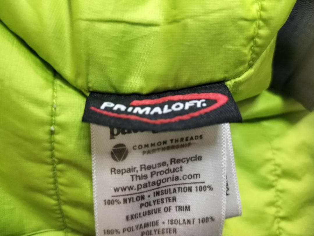 PATAGONIA パタゴニア　プリマロフト　中綿　マウンテンパーカーＸＬ