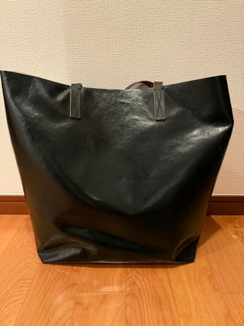 マルニ MARNI バイカラー トートバッグ PVC×レザー タグ付き 白×黒