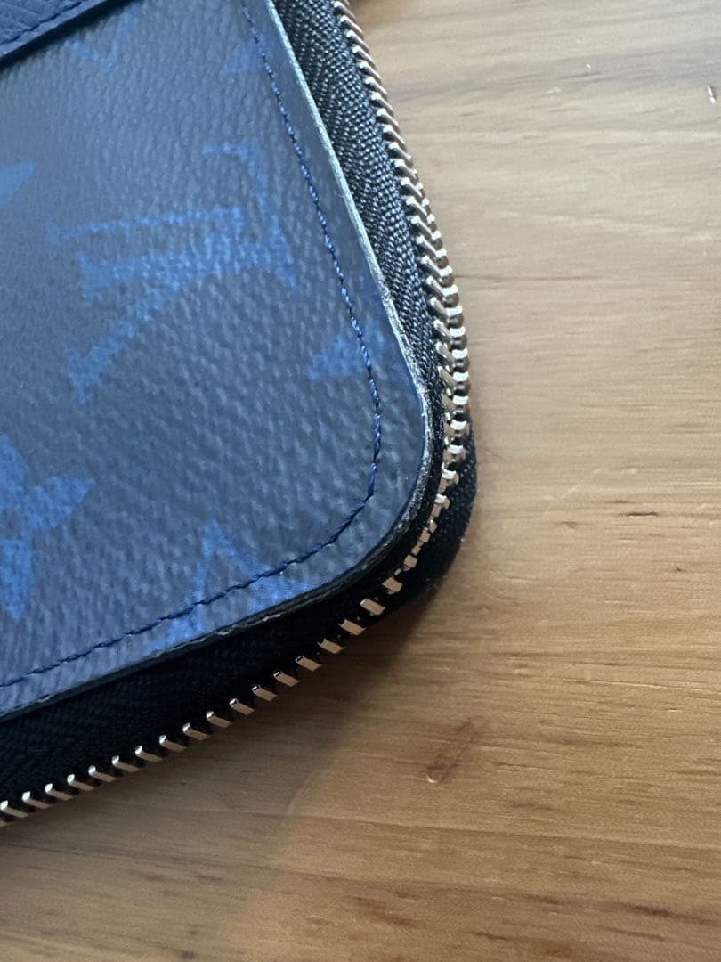 ほし【超美品】Louis Vuitton 長財布