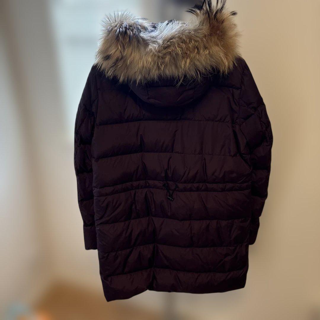 Moncler ダウンジャケット フード付き