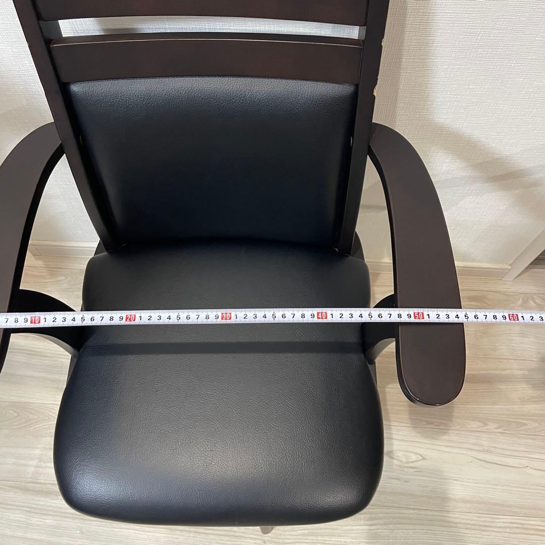 回転式チェア 黒 肘置き付き×二式