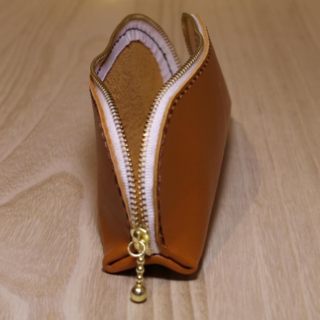 【やまー】新品　ペンケース　黒革　YKKエクセラ