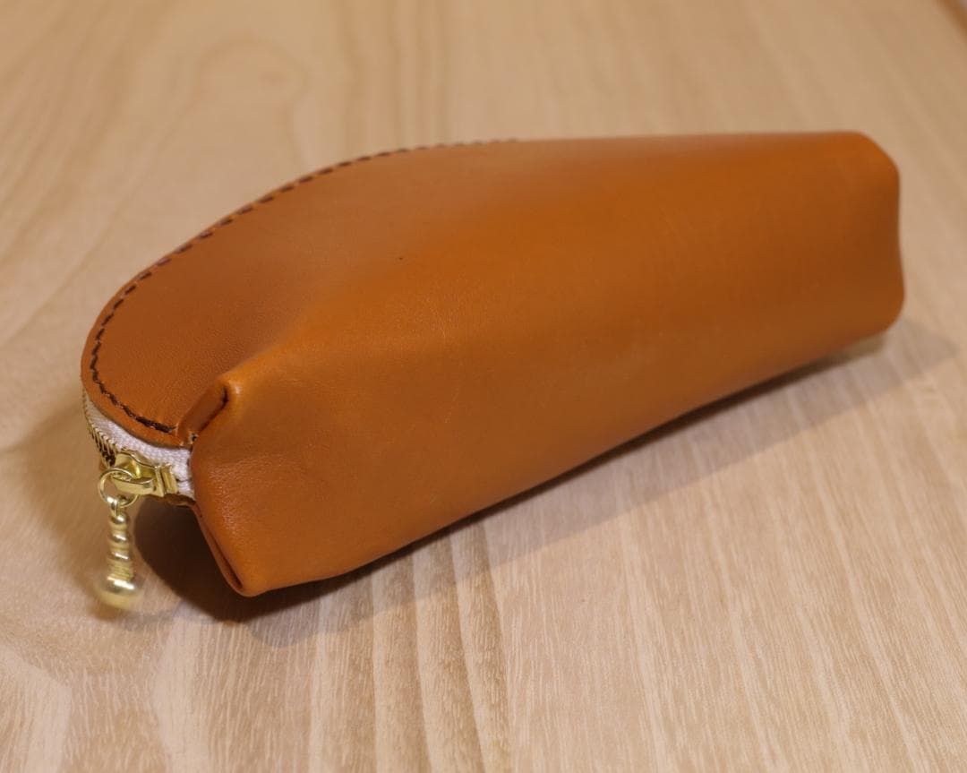 【やまー】新品　ペンケース　黒革　YKKエクセラ