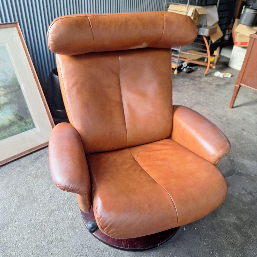 NITORI　ひとりがけソファー　リクライニング　オットマン　本革