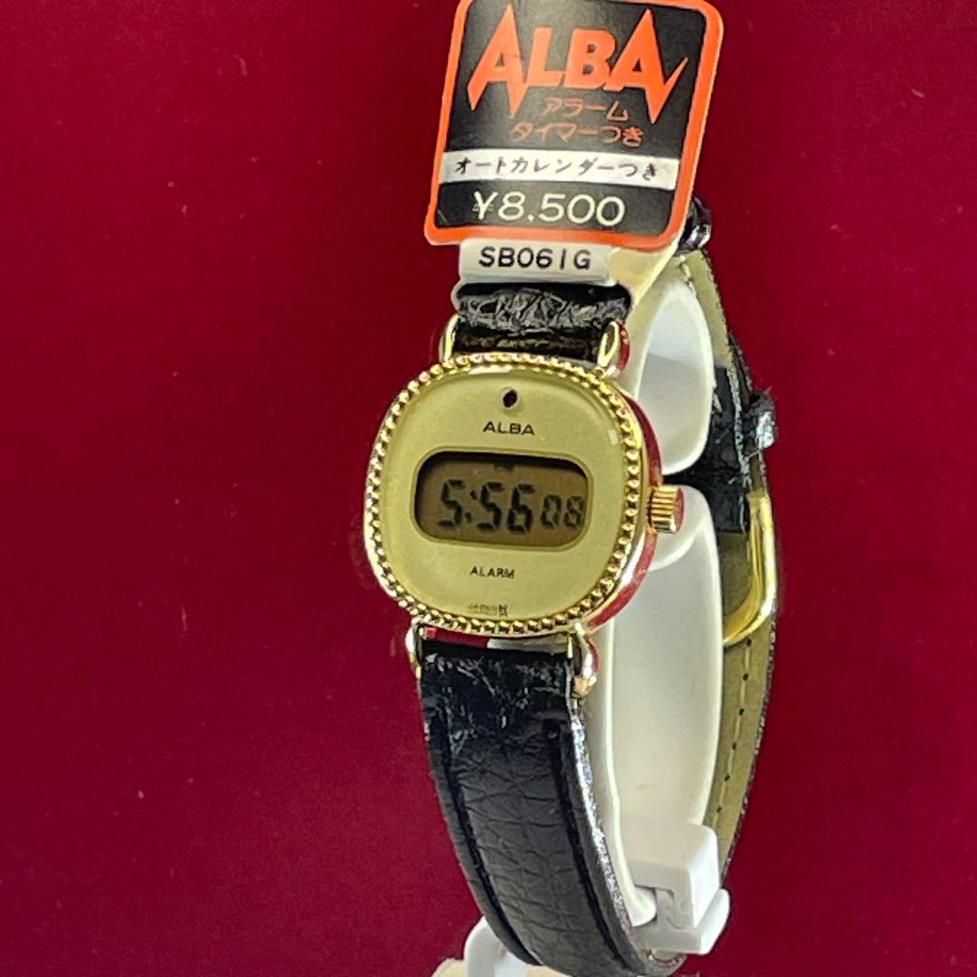 未使用 SEIKO ALBA アラーム クォーツ 電池交換済 日本製 腕時計