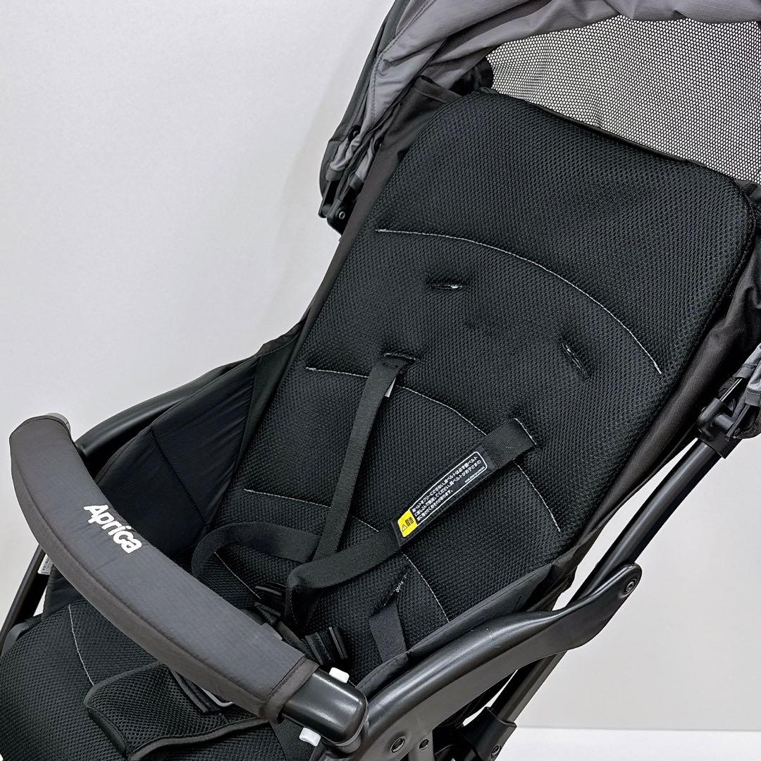 Aprica アップリカ　B型ベビーカー　マジカルエアー クッションAD グレー