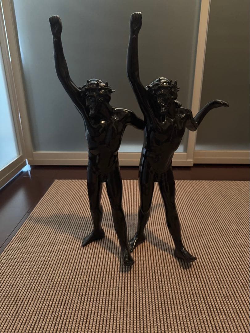 メディコムトイMLE キリストアンリミテッド　NEXUS7