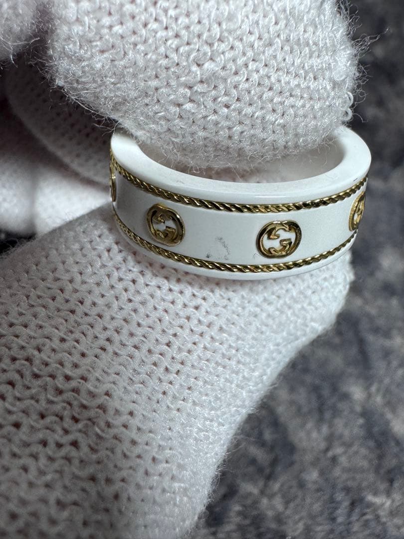 Gucci ホワイトセラミック リング
