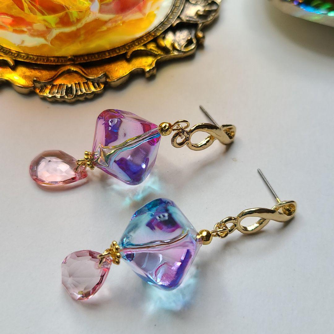 ハンドメイドピアス1644