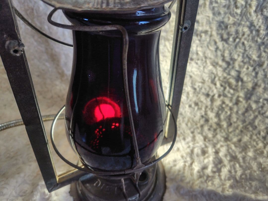 デイツランタン Dietz アンティーク ヴィンテージ 赤グローブ