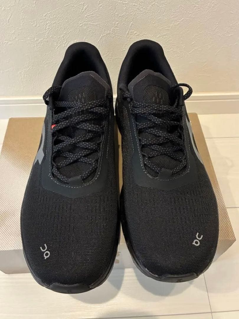 靴 On Cloudmonster 28.5cm