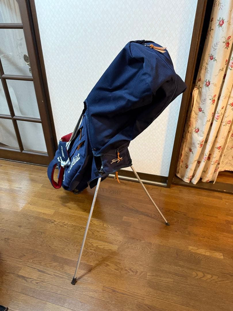 タイトリスト、メルセデスベンツコラボスタンドバッグ