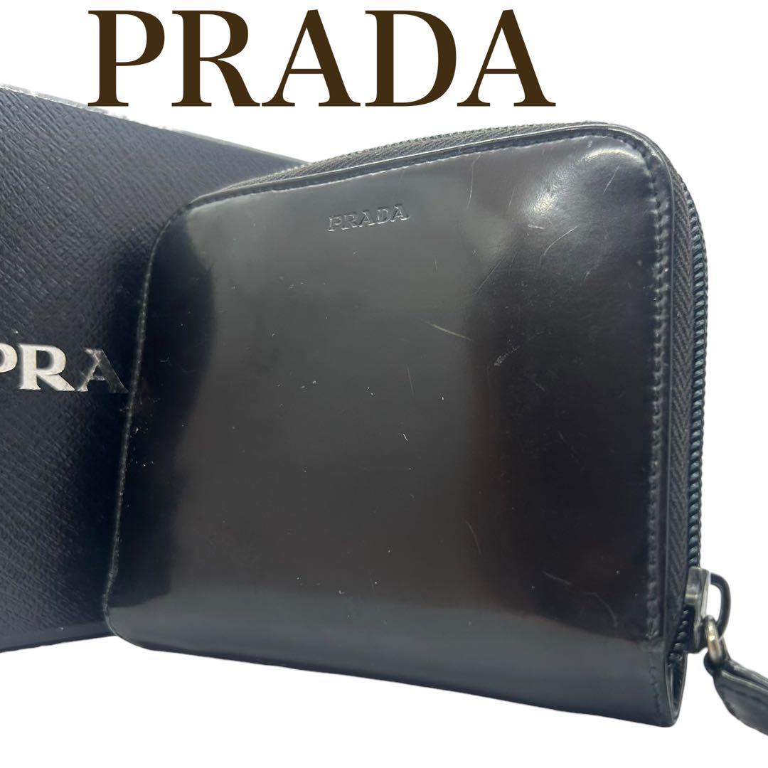 PRADA プラダ エナメル 二つ折り財布 ブラック ロゴ コンパクト