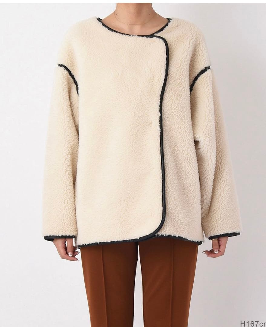 美品!AKTE＊ボアミドルブルゾン