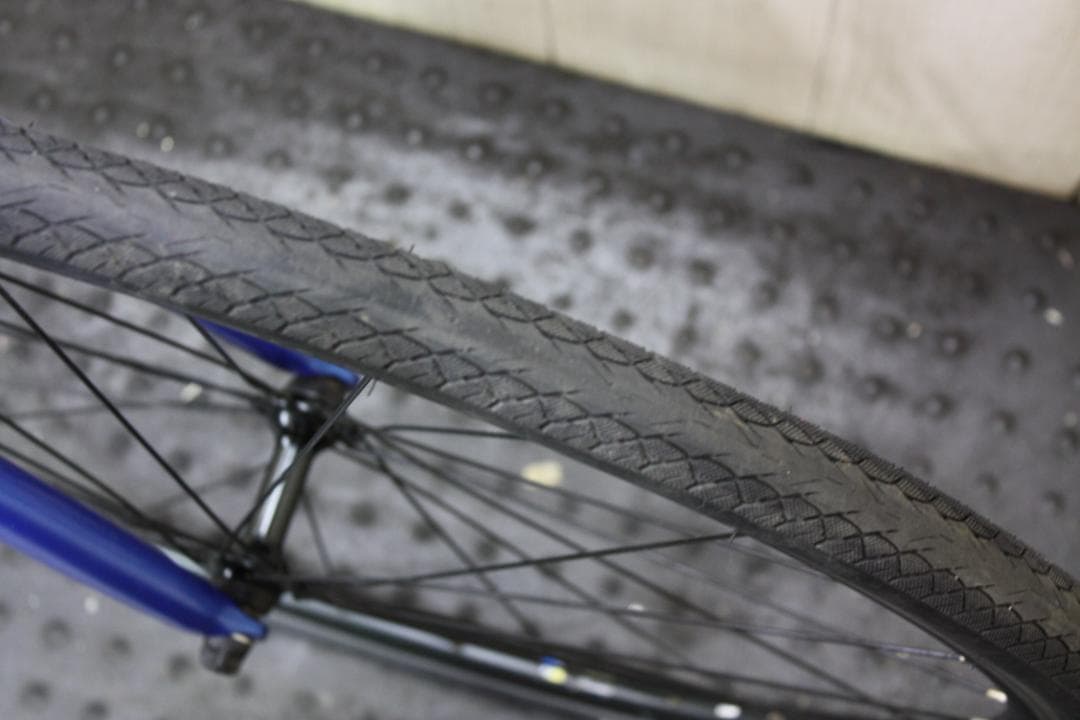 NESTO VACANZE 700C アルミ シマノ21速 480mm クロス